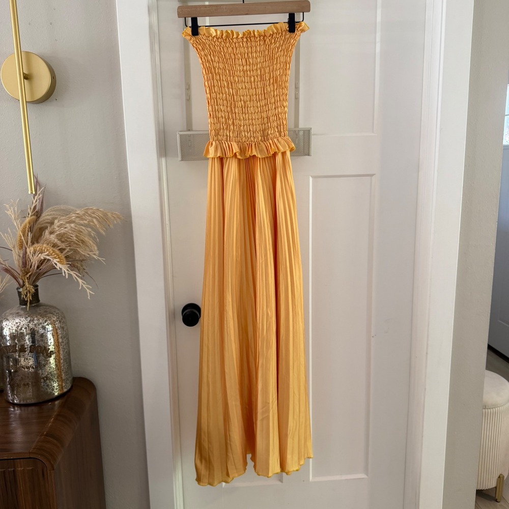L'IDÉE Maya Gown Marigold Yellow Pleated Strapless Maxi Dress Size 8 Chic